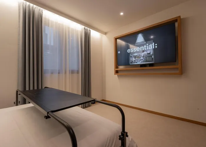 Hotel H-avenue Munhyeon *
