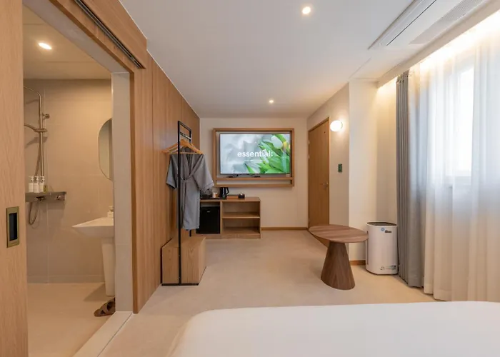 H-avenue Munhyeon Hotel Busan