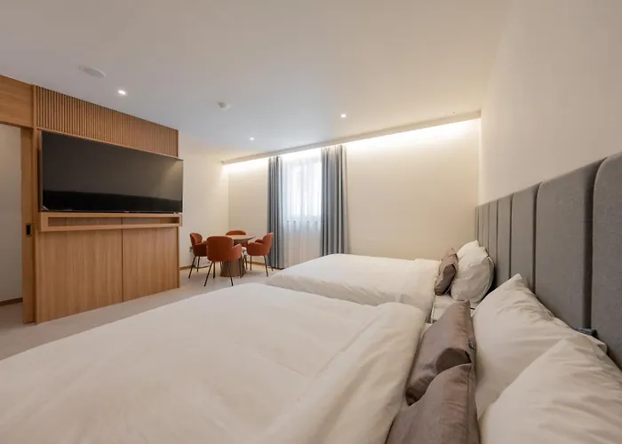 H-avenue Munhyeon Hotel
