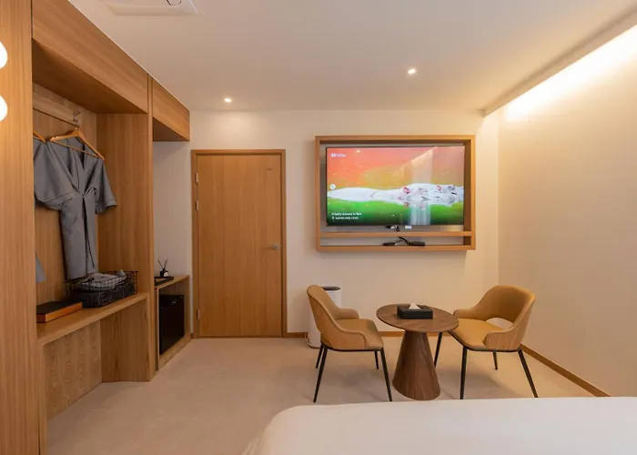 H-avenue Munhyeon Hotel Busan