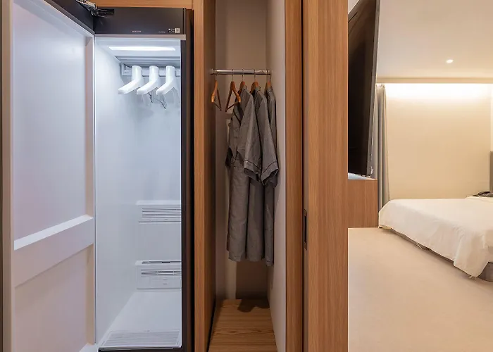 H-avenue Munhyeon Hotel