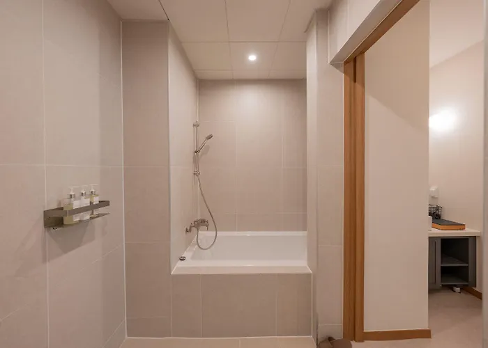 H-avenue Munhyeon Hotel Pusan